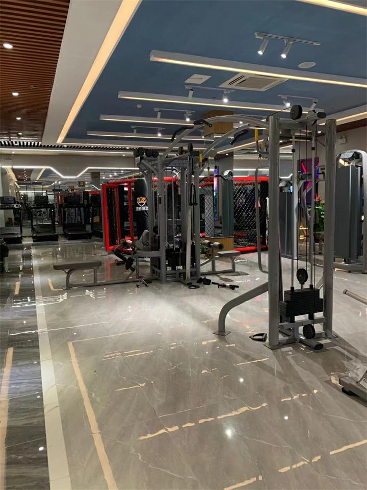 4009 五人站.jpg 4009 五人站.jpg