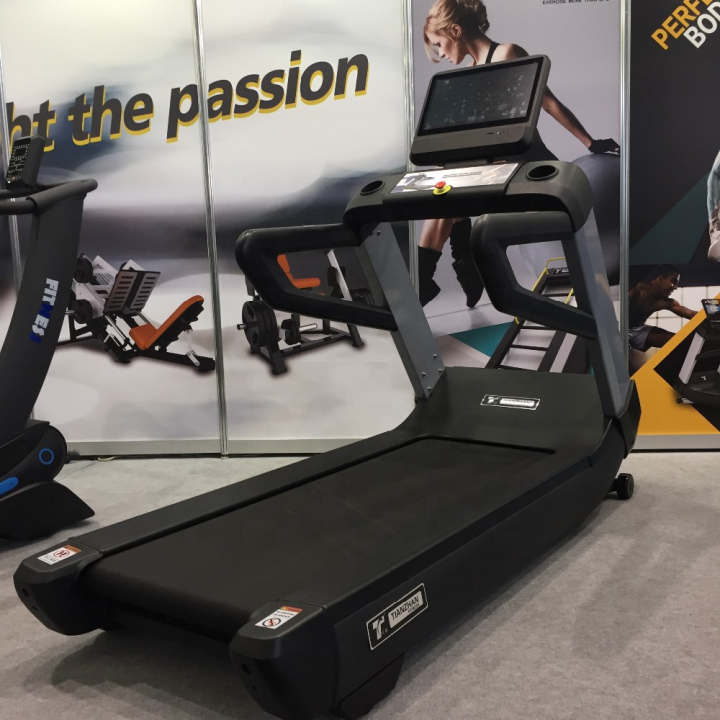 跑步機(jī)怎樣跑，腳踝更安全？